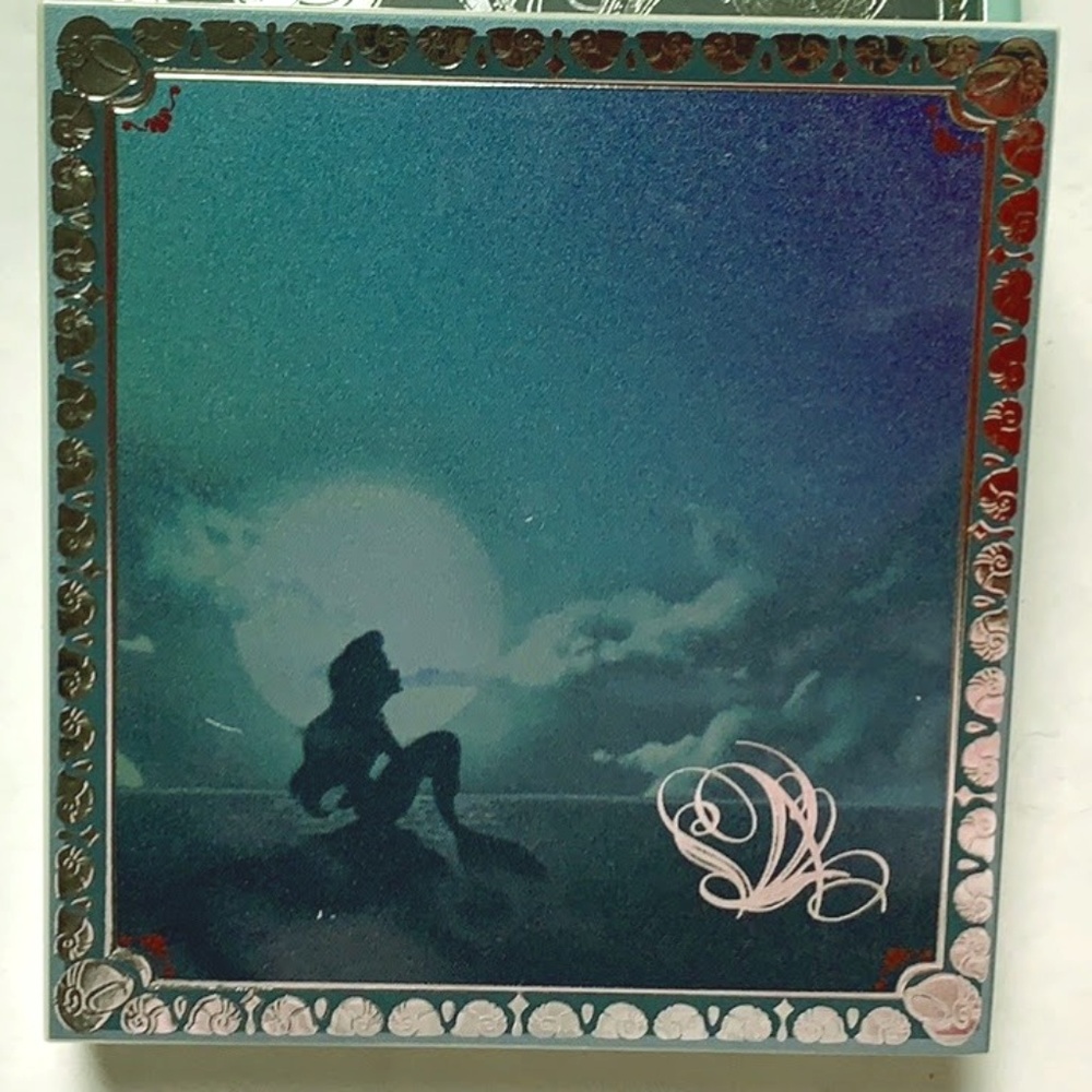 COPY - Sephora Disney Collection Ariel Eye shadow.